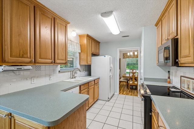 4361 Rota Circle, Fort Worth, TX 76133