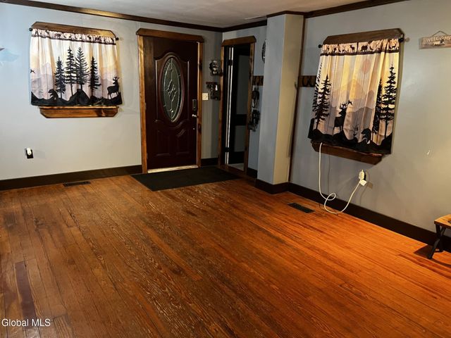 2567 State Highway 10, Caroga, NY 12095