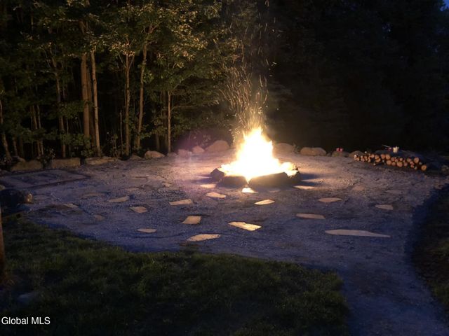 2567 State Highway 10, Caroga, NY 12095