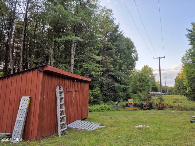 2567 State Highway 10, Caroga, NY 12095