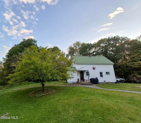 2567 State Highway 10, Caroga, NY 12095