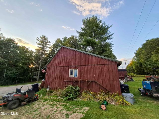 2567 State Highway 10, Caroga, NY 12095