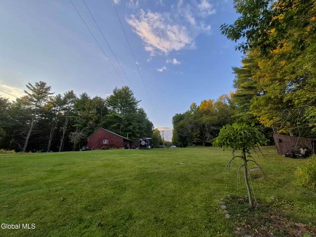 2567 State Highway 10, Caroga, NY 12095