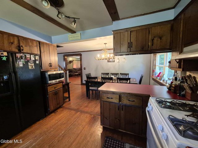 2567 State Highway 10, Caroga, NY 12095