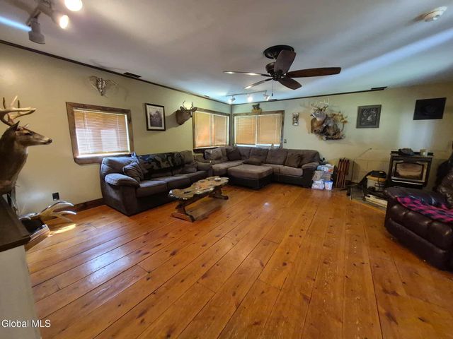 2567 State Highway 10, Caroga, NY 12095