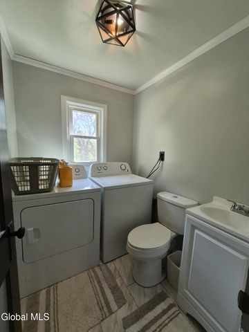 2567 State Highway 10, Caroga, NY 12095