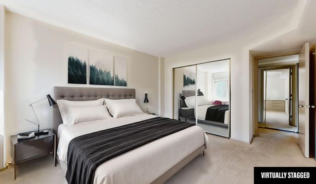 210 W Grant St 204, Minneapolis, MN 55403