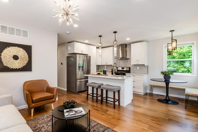 456 Rosslyn Avenue, Columbus, OH 43214