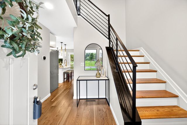 456 Rosslyn Avenue, Columbus, OH 43214