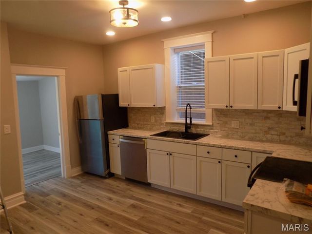 4816 Sacramento Avenue, St Louis, MO 63115