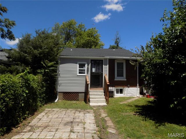 4816 Sacramento Avenue, St Louis, MO 63115