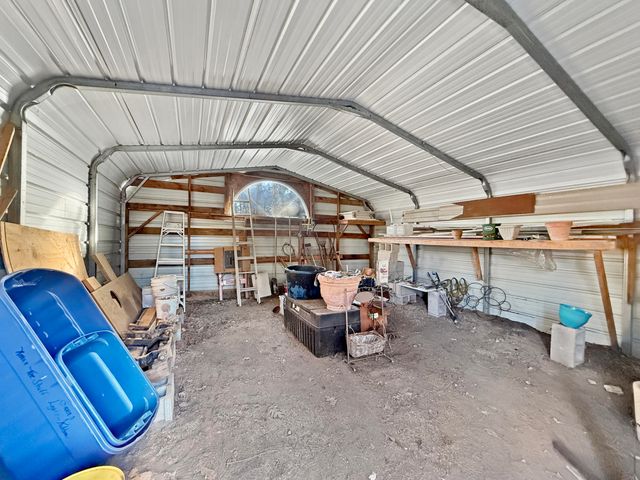 1420 W Farm Road 102, Springfield, MO 65803