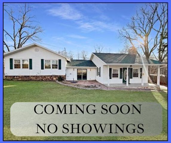 1420 W Farm Road 102, Springfield, MO 65803