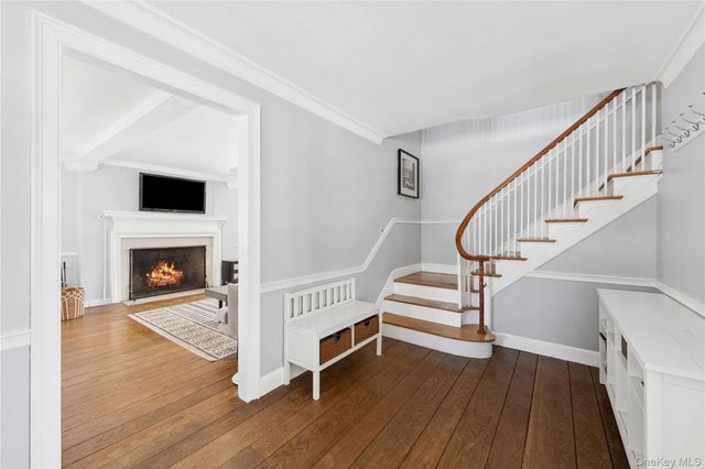 46 E Hyatt Avenue, Mount Kisco, NY 10549