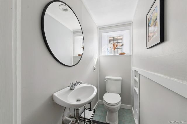 46 E Hyatt Avenue, Mount Kisco, NY 10549