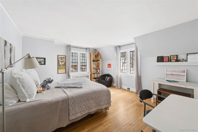 46 E Hyatt Avenue, Mount Kisco, NY 10549