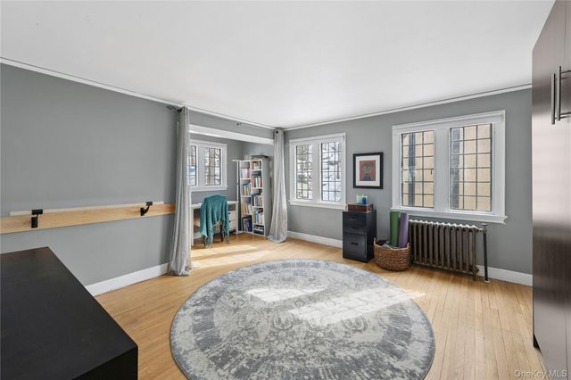 46 E Hyatt Avenue, Mount Kisco, NY 10549