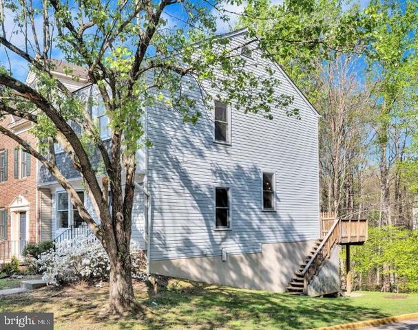 8084 WHITLERS CT, Springfield, VA 22152