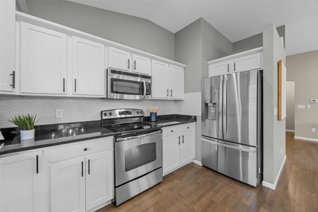 1670 Cedar Springs, North Liberty, IA 52317