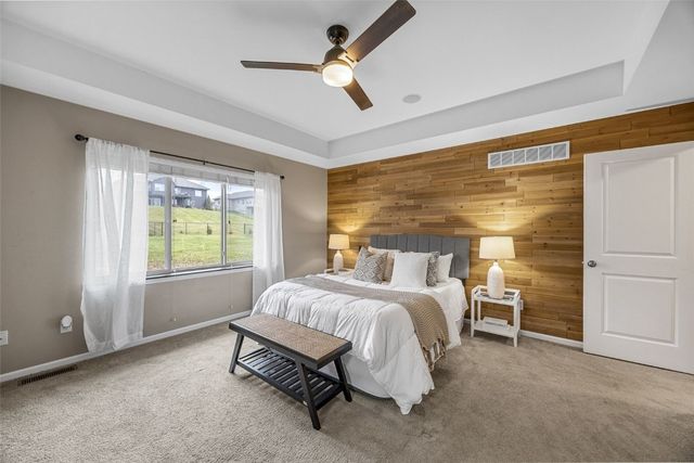 1670 Cedar Springs, North Liberty, IA 52317