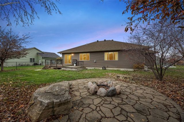 1670 Cedar Springs, North Liberty, IA 52317