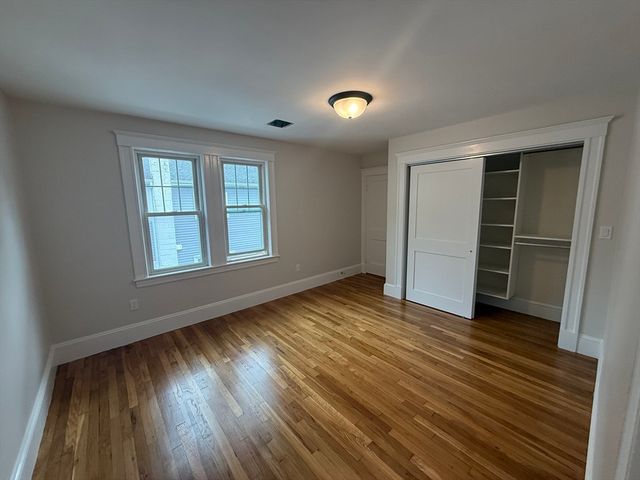 67 Walnut St 1, Watertown, MA 02472