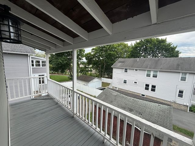 67 Walnut St 1, Watertown, MA 02472