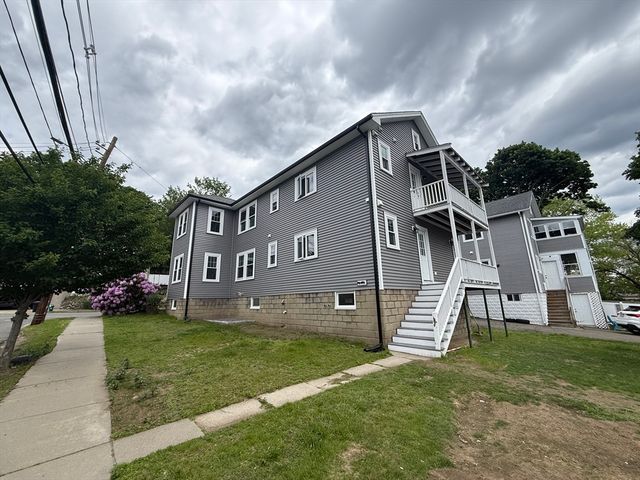 67 Walnut St 1, Watertown, MA 02472