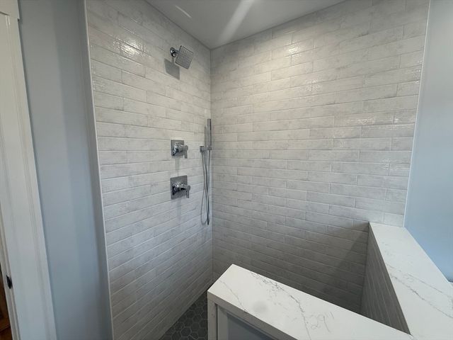 67 Walnut St 1, Watertown, MA 02472