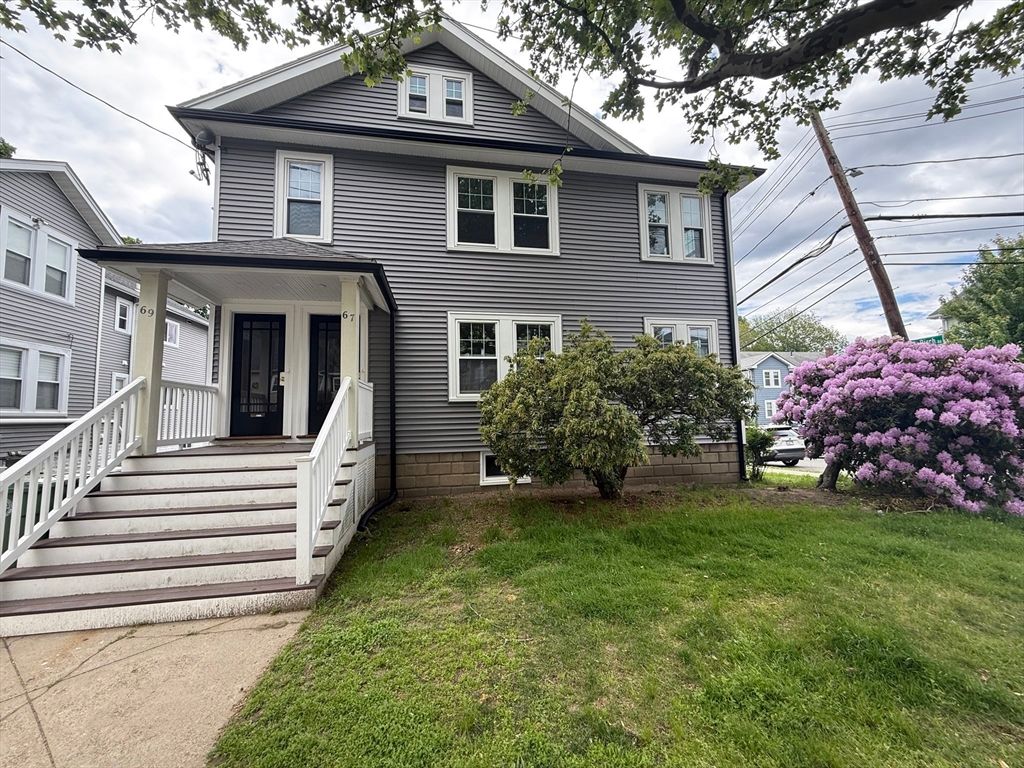 67 Walnut St 1, Watertown, MA 02472