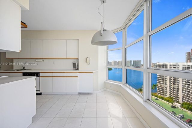 19101 NE 36th Court 2006, Aventura, FL 33180