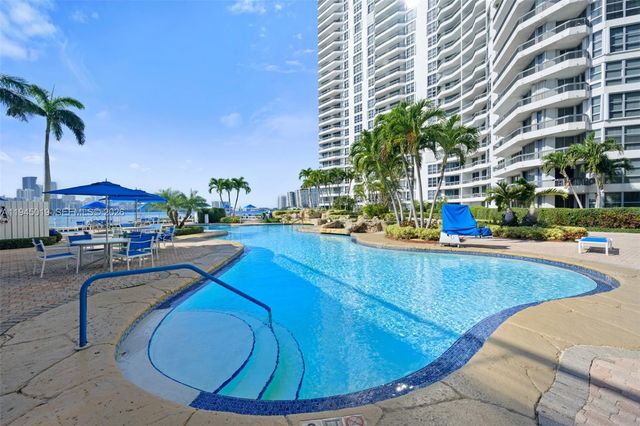 19101 NE 36th Court 2006, Aventura, FL 33180