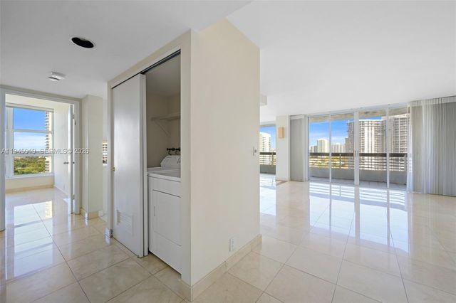 19101 NE 36th Court 2006, Aventura, FL 33180