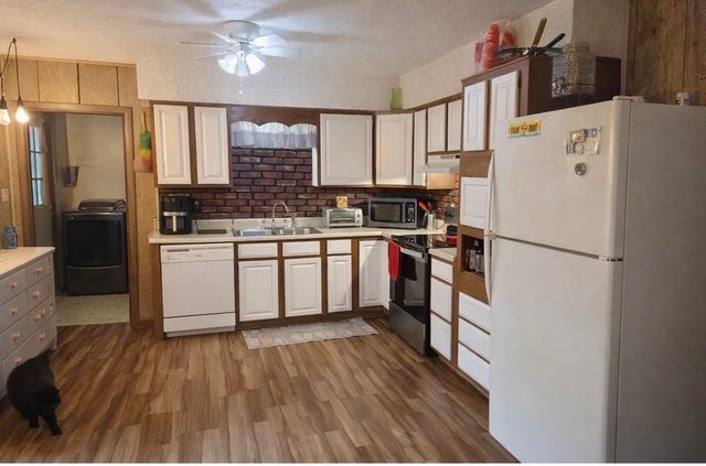 106 Township Road 1348, Chesapeake, OH 45619