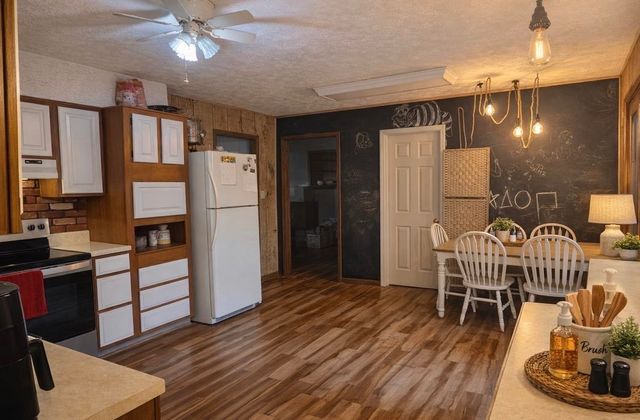 106 Township Road 1348, Chesapeake, OH 45619