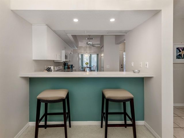 406 LAUREL LAKE DRIVE 204, Venice, FL 34292