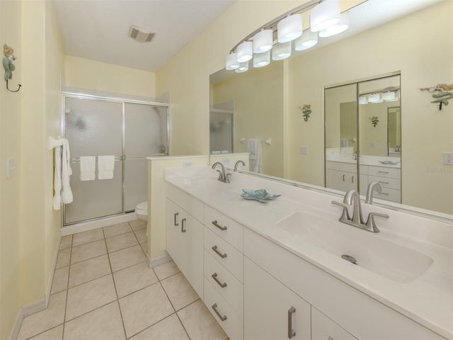 406 LAUREL LAKE DRIVE 204, Venice, FL 34292