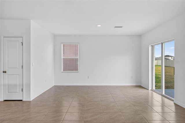 3842 SUNNY SPRING STREET, Plant City, FL 33565