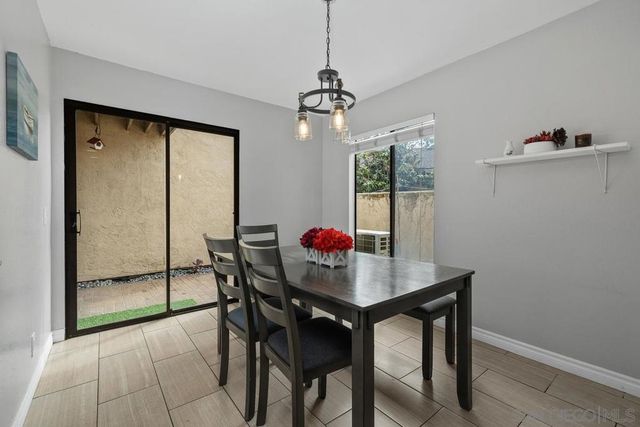 4449 Via Precipicio, San Diego, CA 92122