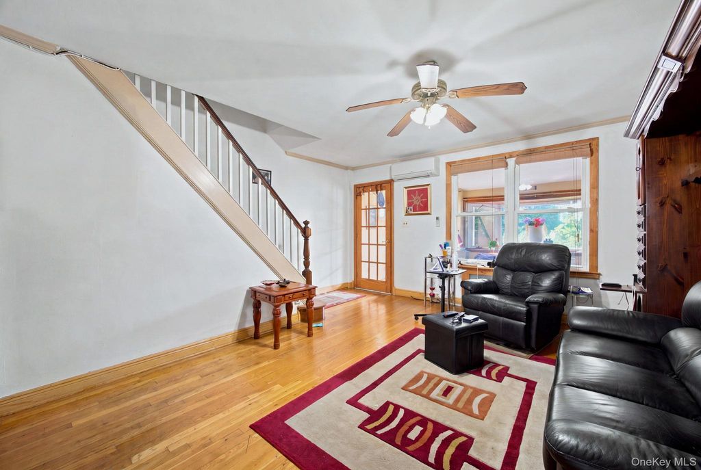 2005 26th Street, Astoria, NY 11105 — photo 5