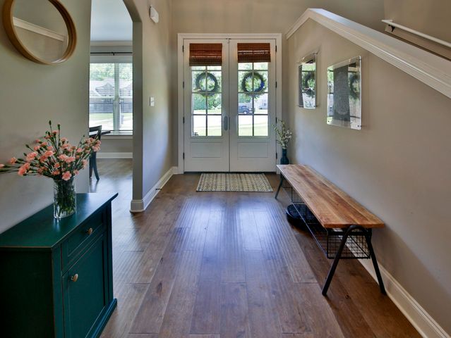 402 S CHINKAPIN DR, Atoka, TN 38004