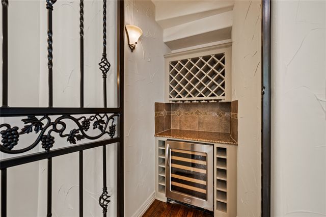 906 Laguna Trail, Keller, TX 76248