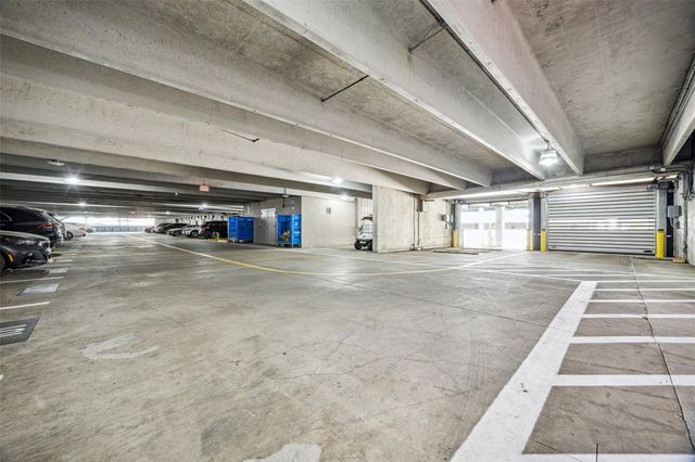 1901 Post Oak Boulevard 2302, Houston, TX 77056