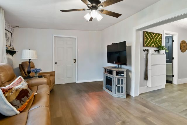 4200 Grays Run Pike, Cynthiana, KY 41031