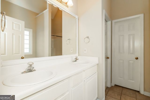 212 Freeman Forest Drive, Newnan, GA 30265