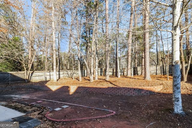 212 Freeman Forest Drive, Newnan, GA 30265