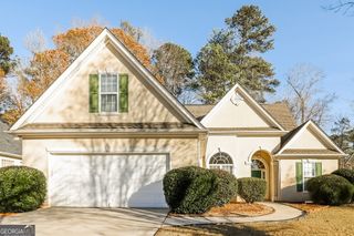 212 Freeman Forest Drive, Newnan, GA 30265