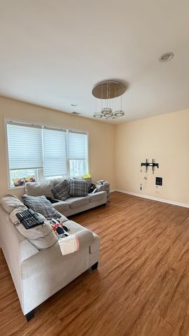3600 S Marshfield Avenue, Chicago, IL 60609