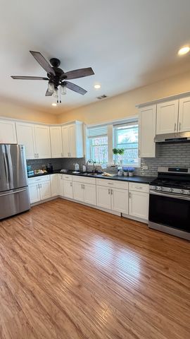 3600 S Marshfield Avenue, Chicago, IL 60609