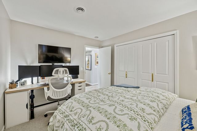 5025 Hillsboro Pike Apt 6G, Nashville, TN 37215